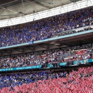 球迷回归进行时 足总杯半决赛或择一场对外开放